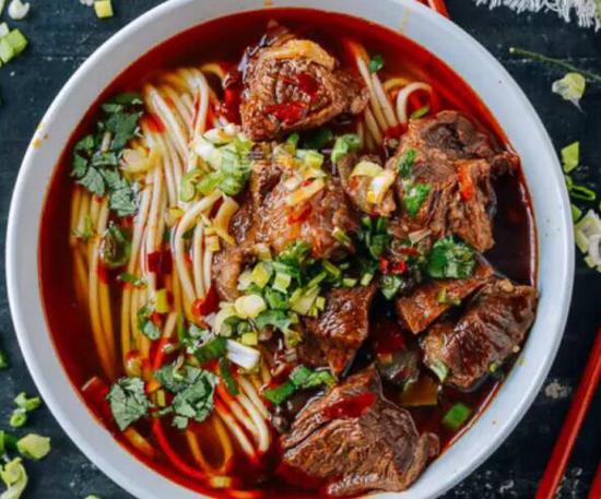 如何快速提升兰州牛肉面加盟店的市场竞争