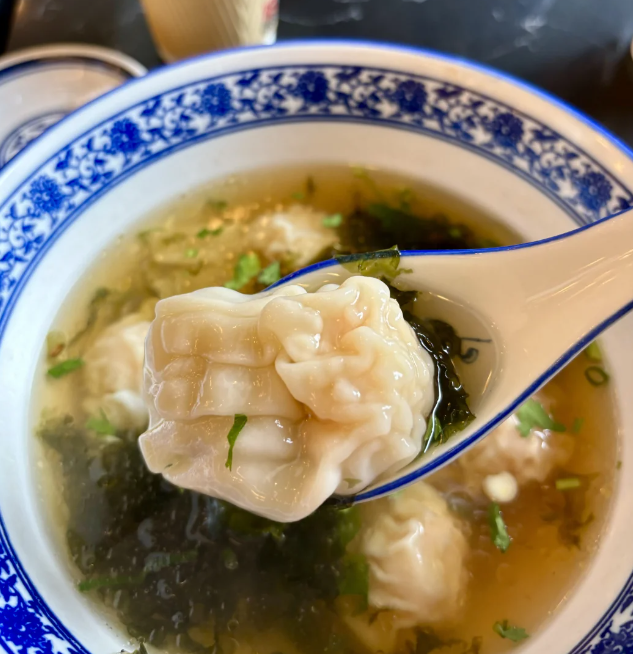 清真鲜虾馄饨汤